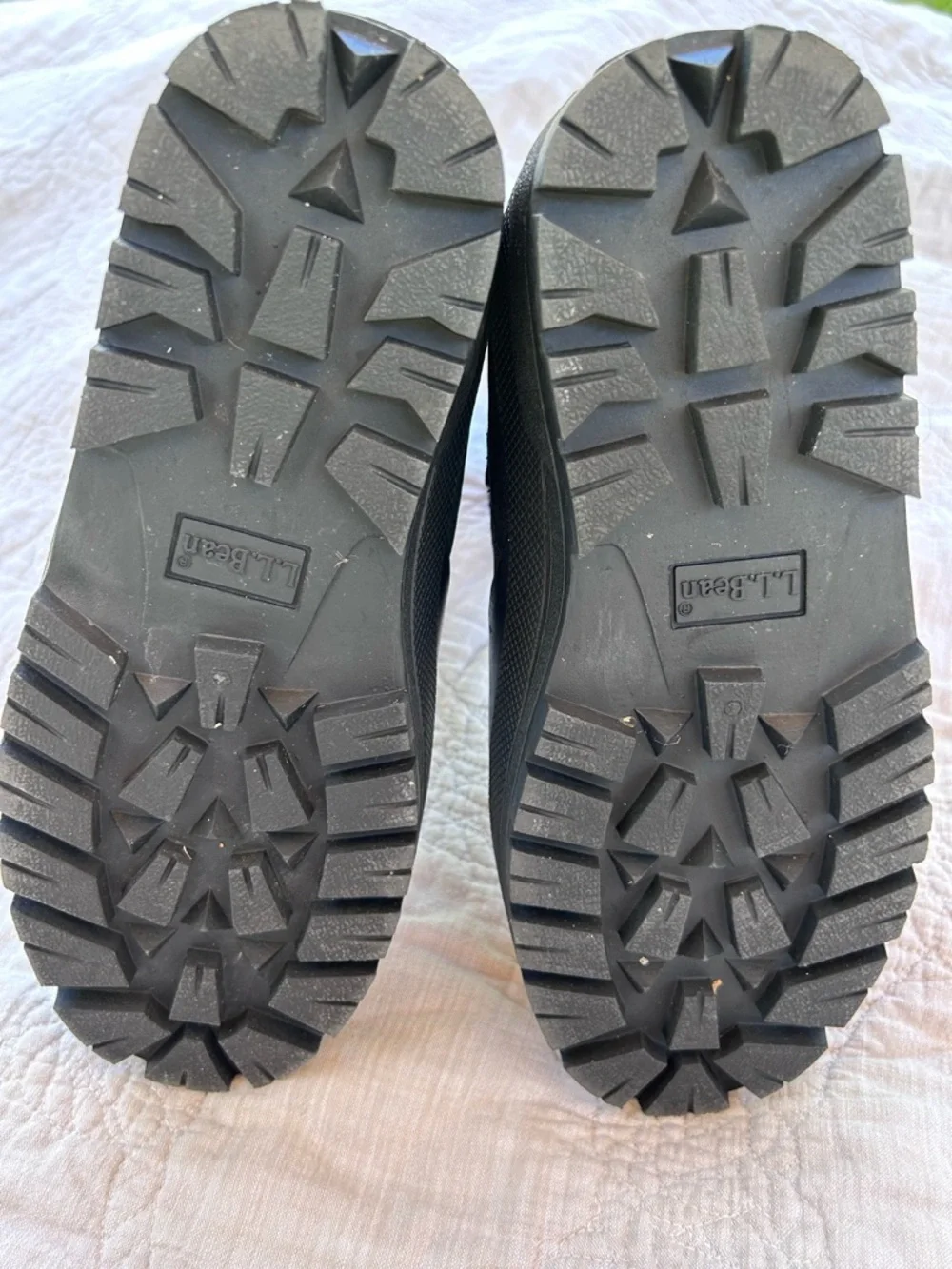 L.L. Bean Kids' Waterproof Winter Boots - EUC - size 6